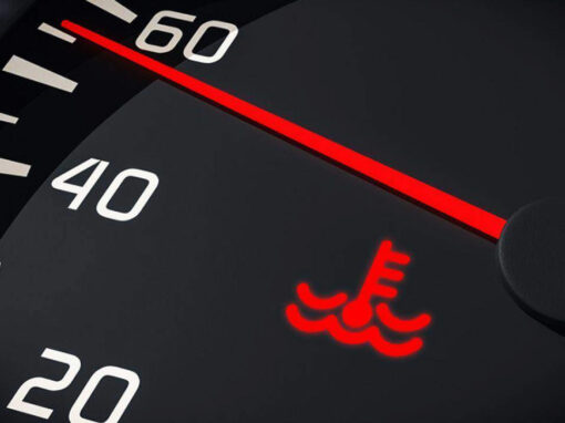 Động cơ máy bị quá nhiệt nếu làm việc dưới nắng nóng trong thời gian dài