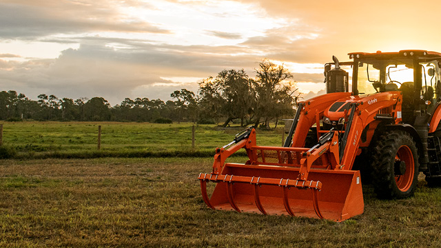 Những chiếc máy kéo lớn có lượng nhiên liệu tiên thụ khổng lồ