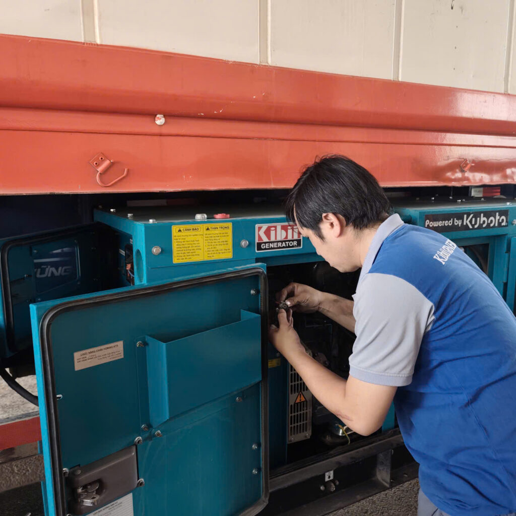 HƯỚNG DẪN KIỂM TRA VÀ THAY DÂY CUROA MÁY PHÁT ĐIỆN EXT25KFD ĐÚNG KỸ THUẬT 1 Bảo dưỡng máy phát điện Kibii ở 50 giờ đầu