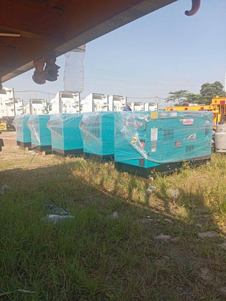 MÁY PHÁT ĐIỆN EXT25KFD: GIẢI PHÁP BẢO VỆ HÀNG HÓA TRÊN XE CONTAINER LẠNH 2 MÁY PHÁT ĐIỆN EXT25KFD: GIẢI PHÁP BẢO VỆ HÀNG HÓA TRÊN XE CONTAINER LẠNH