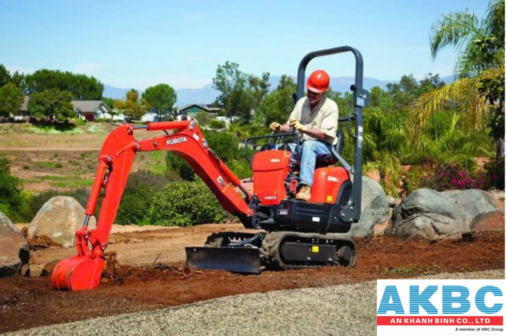 Máy xúc đào Kubota mini